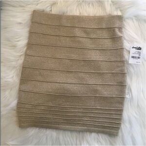 Charlotte Russe mini skirt Womans size XS tan & gold metallic sparkle